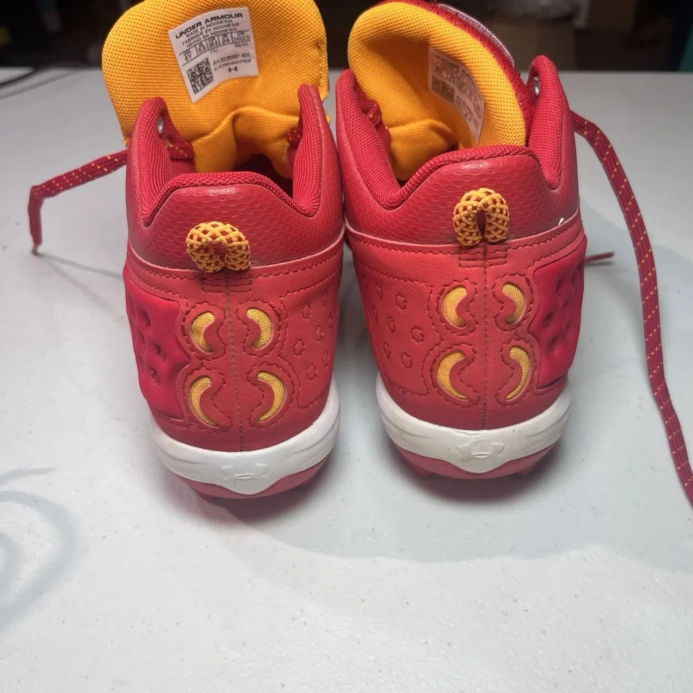 Under Armour 3026597-600 Harper 8 Mid‎ RM JR Baseball Cleats Red White US 6 EUC